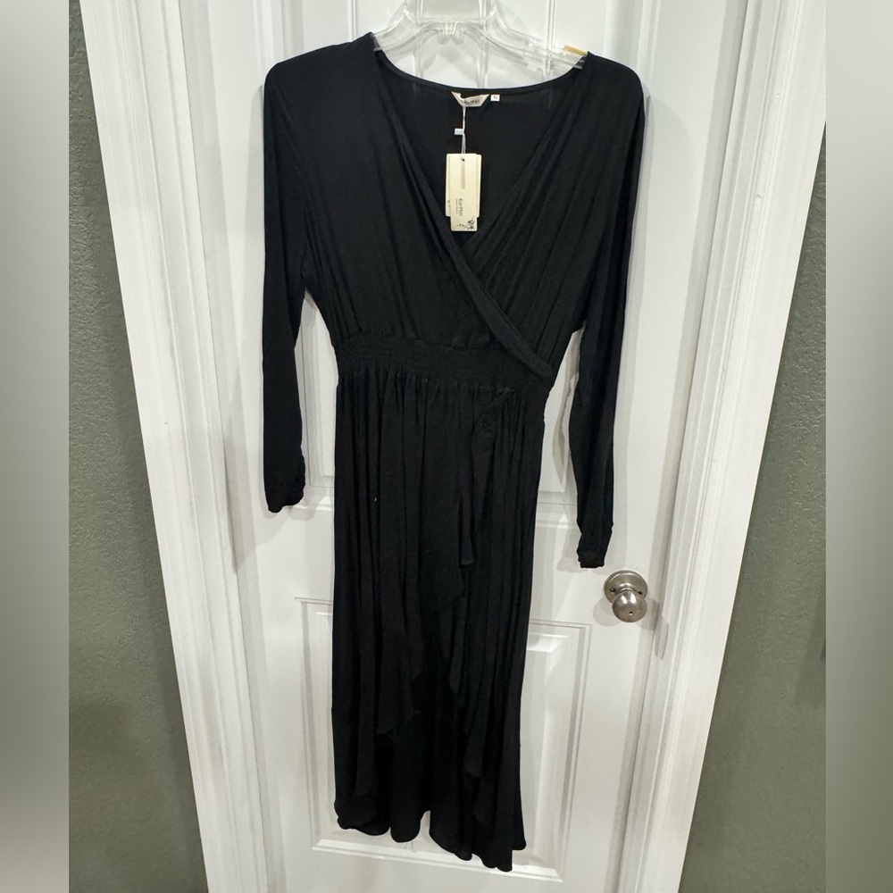 KorMei Black Maxi Dress XL NWT Long Sleeve Surplice V Neck Empire Waist
